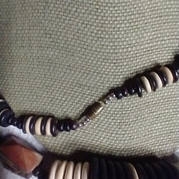 Black white brown huge African ethnic tribal wood beaded necklace - Picture 2 of 5